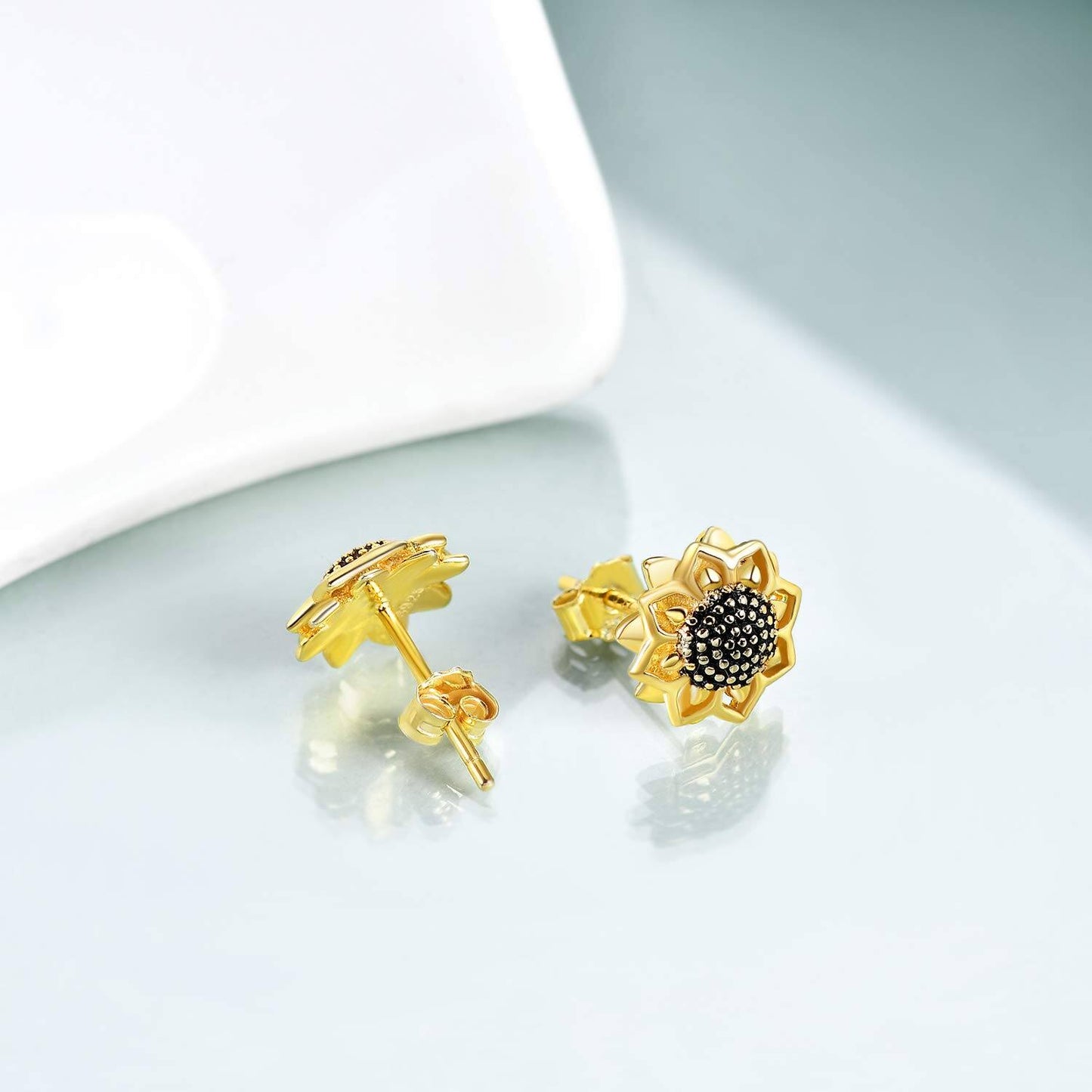 925 Sterling Silver Daisy Sunflower Stud Earrings for Women Birthday Gifts Moonstone Gold Plated Flower Earrings Sunflower Jewelry