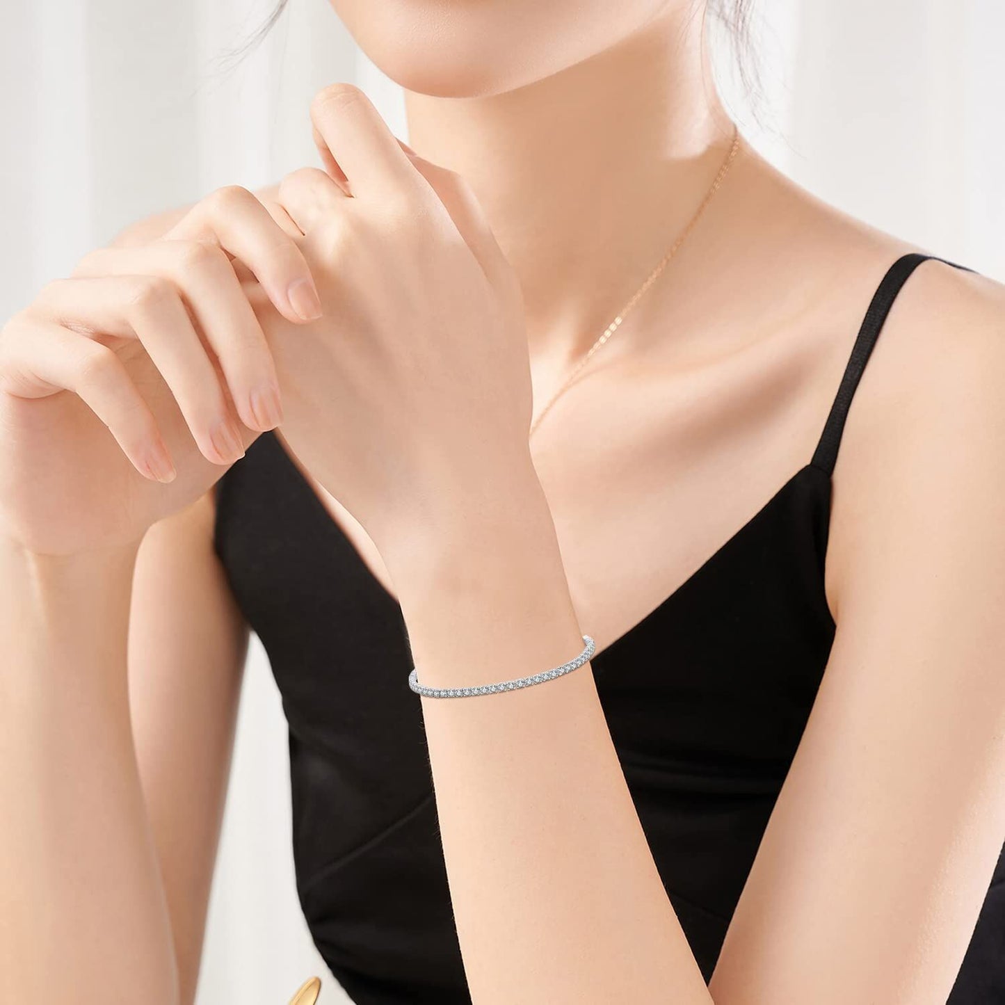 925 Sterling Silver Cubic Zirconia Tennis Bracelet with Adjustable Closure - Elegant Gift for Her