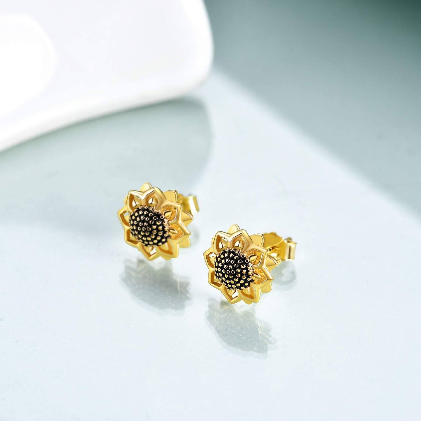 925 Sterling Silver Daisy Sunflower Stud Earrings for Women Birthday Gifts Moonstone Gold Plated Flower Earrings Sunflower Jewelry
