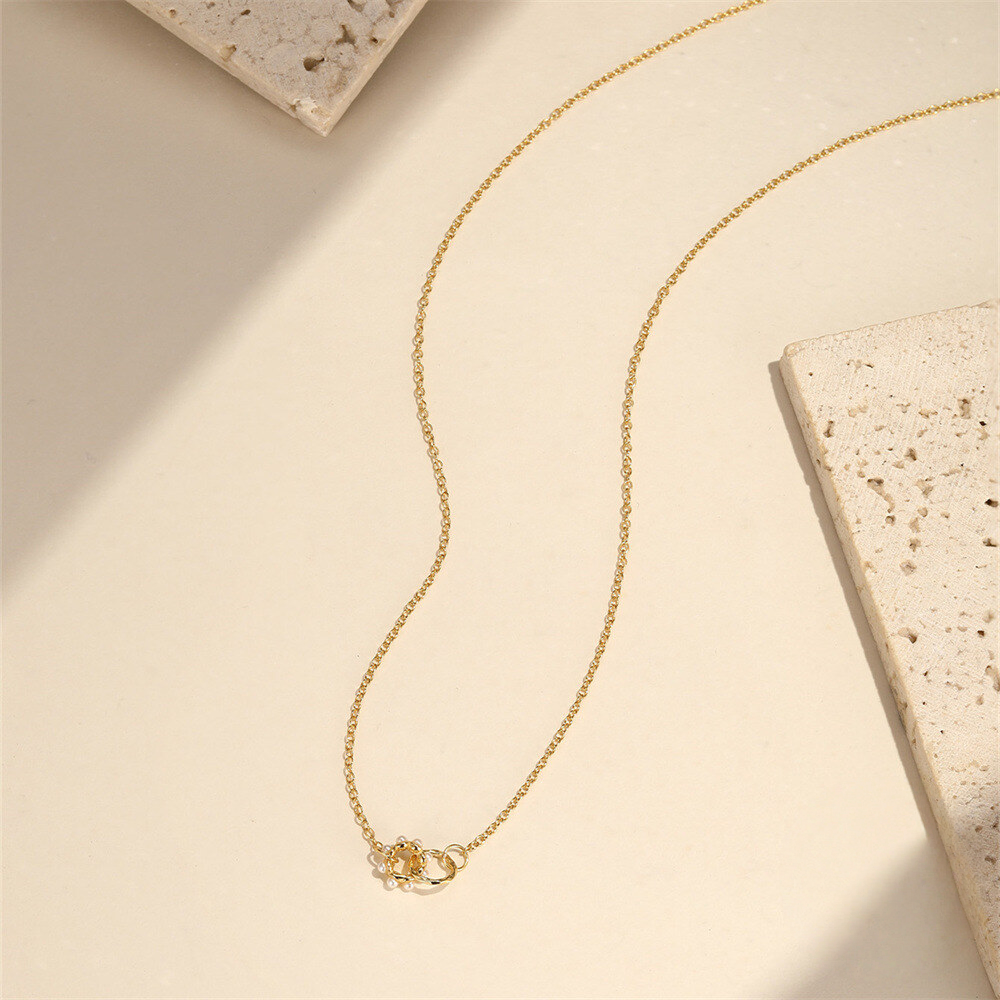 925 Sterling Silver New Round Pearl Interlocking Fashion Necklace For Women A Hot-selling Cross-border Luxury Collarbone Chain
