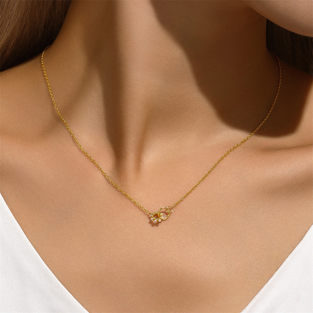 925 Sterling Silver New Round Pearl Interlocking Fashion Necklace For Women A Hot-selling Cross-border Luxury Collarbone Chain
