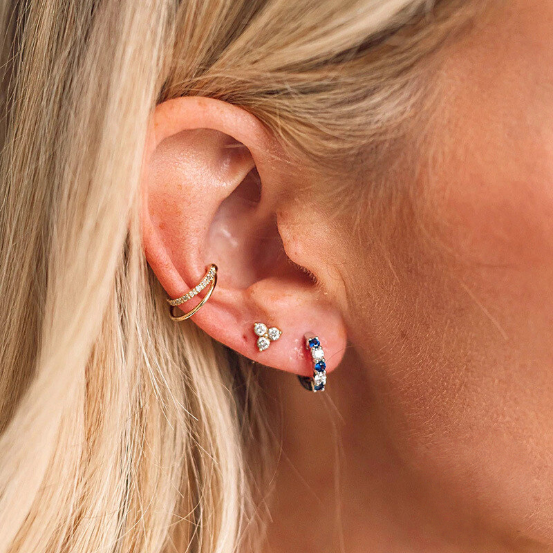 K925 Silver Gold-plated Round Zircon-studded Ear Cuffs Trendy And Luxurious Earrings